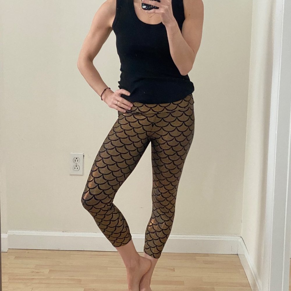 Gold & Black Mermaid Tail Scaled Cropped Mermaidcore Leggings Sz S/M